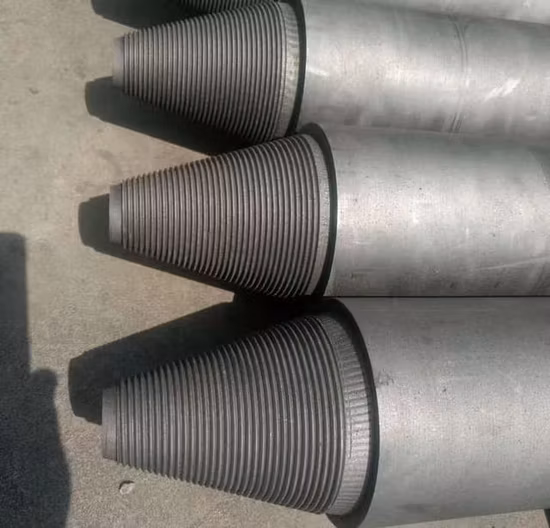Produits en graphite Électrode de carbone UHP/HP/RP Dia 350 mm Électrode en graphite avec mamelon pour Lf ou Eaf